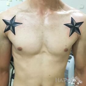 Tattoo Stars on the collarbone