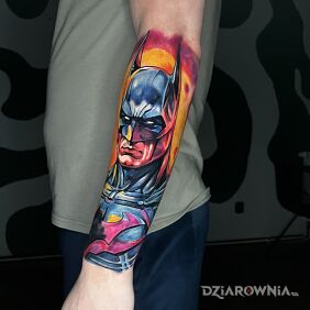 Tatuaż Batman w Kolorze na ręce motyw: postacie styl: graficzne / ilustracyjne