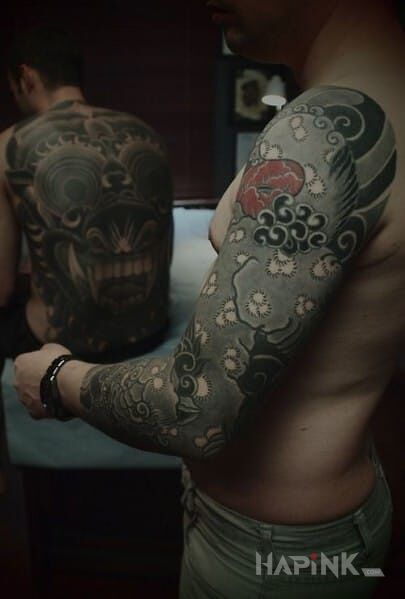 Tattoo Japoński rękaw in sleeves motif and japanese / irezumi style on the forearm