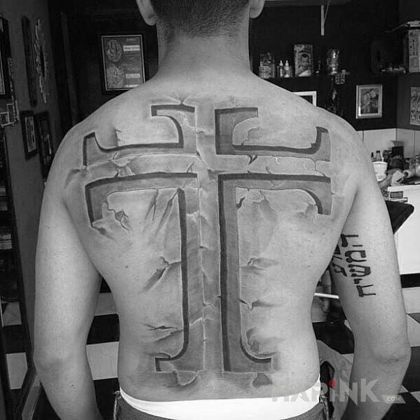 Tattoo Krzyż in 3D motif on the back
