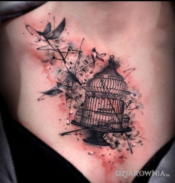 Tatuaż ptaszek w klatce w motywie zwierzęta na klatce