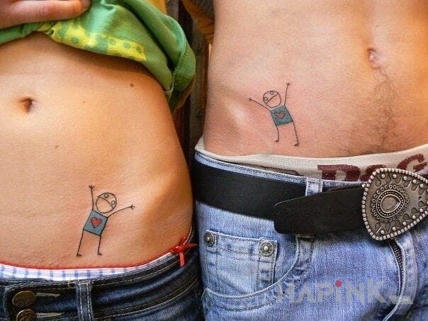 Tattoo Sticki in Love motif on the stomach