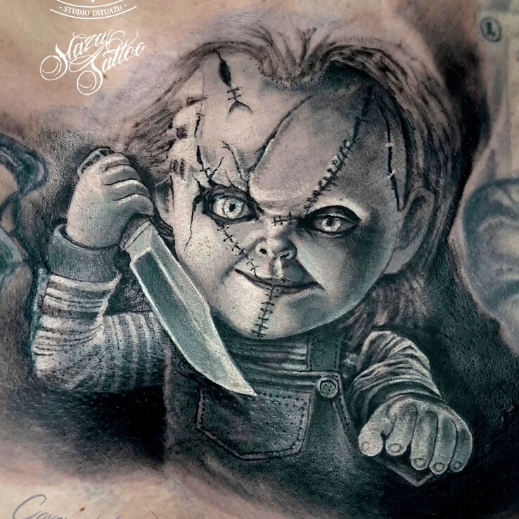 Tatuaż chucky tatuaż cover up w motywie mroczne i stylu realistyczne na klatce