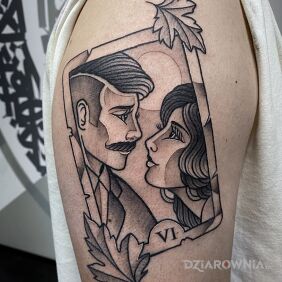 Tatuaż The lovers na ramieniu motyw: postacie styl: graficzne / ilustracyjne