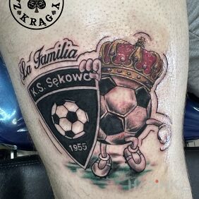 Tattoo Fan tattoo on the calf motif: colorful style: graphic / illustrative