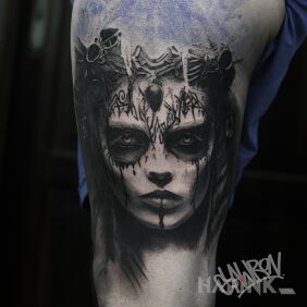 Tattoo First session - portrait on the leg motif: black and gray style: realistic