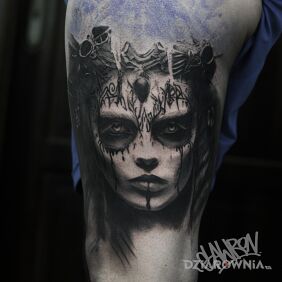 Tatuaż Pierwsza sesja - portret na nodze motyw: twarze styl: realistyczne