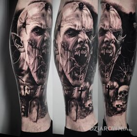 Tatuaż Nosferatu. Demon. Pająki. Cover Up. na piszczeli motyw: mroczne styl: realistyczne