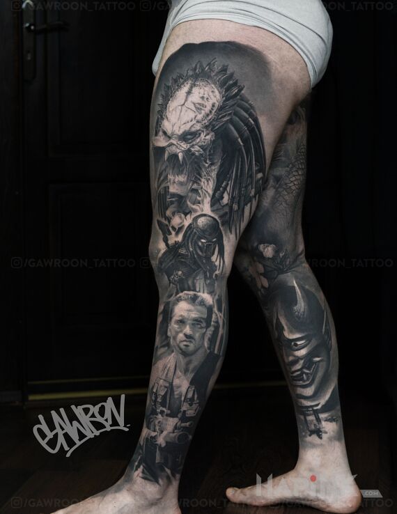 Tattoo Predator Alien 2 in 3D motif and realistic style on the thigh