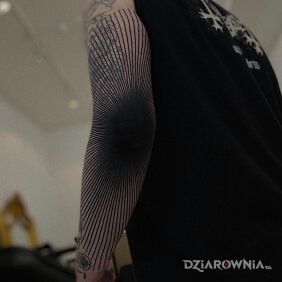 Tatuaż Nicość na ręce motyw: pozostałe styl: kontury / linework