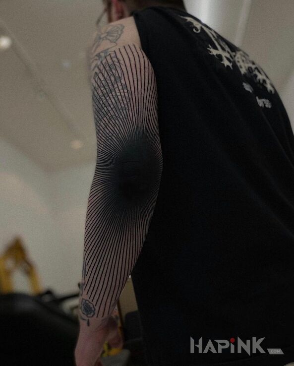Tattoo Nicość in other motif and contour / linework style on the forearm
