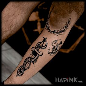 Tattoo Oldschool flash on the tibia motif: animals style: oldschool