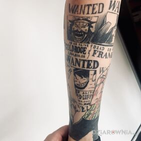 Tatuaż One piece 3 na przedramieniu motyw: napisy styl: graficzne / ilustracyjne