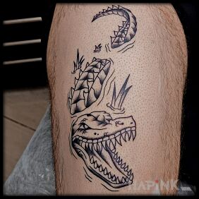 Tattoo Look brother-in-law forfiter, beautiful it's beautiful on the thigh motif: animals style: oldschool