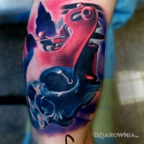 Tatuaż Czaszka na bicepsie motyw: kolorowe styl: realistyczne