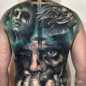 Tattoo Closed mouth on the back motif: 3D