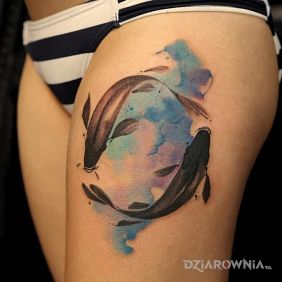 Tatuaż Walenie na nodze motyw: zwierzęta styl: watercolor