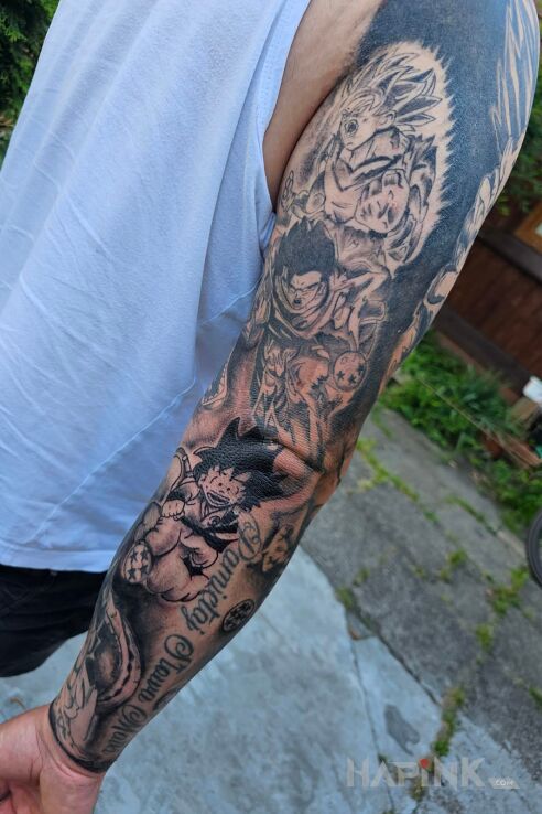 Tattoo Dragon ball rękaw tył in characters motif and cartoon / comic book style on the upper arm