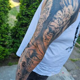 Tattoo Dragon ball sleeve side on the forearm motif: sleeves style: cartoon / comic book