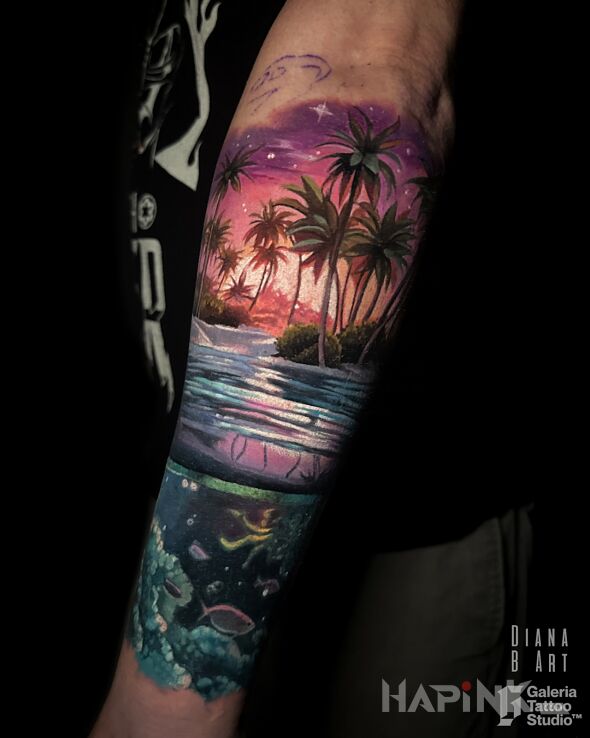 Tattoo Wakacyjny motyw in colorful motif and realistic style On the arm