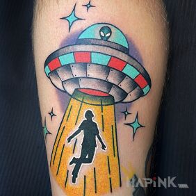 Tattoo Ufo on the leg motif: colorful style: graphic / illustrative