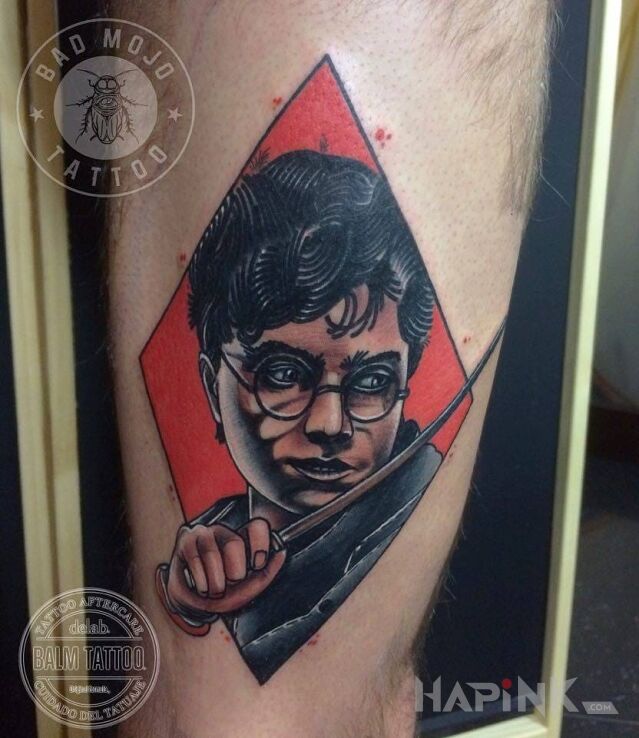 Tattoo Harry Potter in faces motif on the leg
