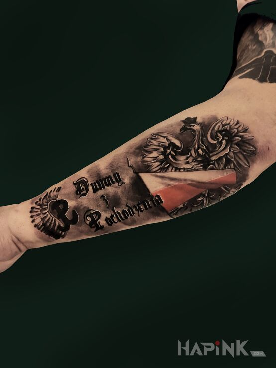 Tattoo Patriotyczny in animals motif and realistic style On the arm