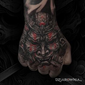 Tatuaż Samuraj na ręce motyw: postacie styl: graficzne / ilustracyjne