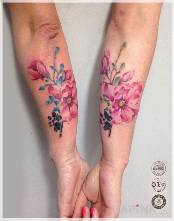 Tattoo Kwiaty dla córki i mamy :) in flowers motif on the forearm