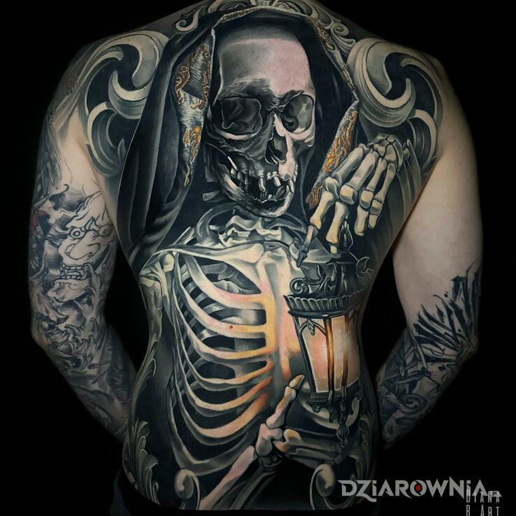 Tatuaż Grim Reaper Back Tattoo w motywie fantasy i stylu realistyczne na plecach