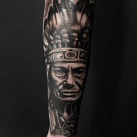 Tattoo Indian - chief On the arm motif: faces style: realistic