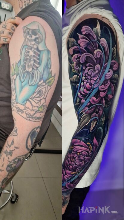 Tattoo Zakrycie starego tatuażu in colorful motif and realistic style On the arm
