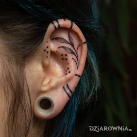 Hand Poke tattoo