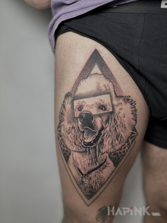 Tattoo Psi portret dla naszego klienta - z odrobiną fantazji! in animals motif and dotwork style on the thigh