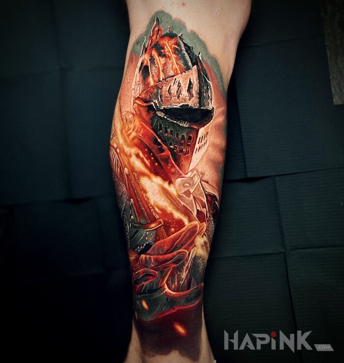 Tattoo Paladin in 3D motif and realistic style on the tibia