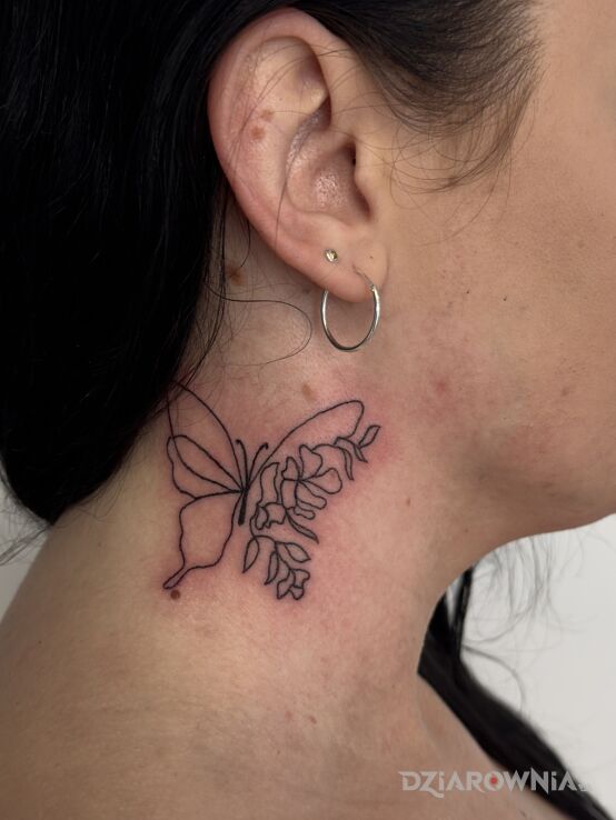 Tatuaż Konturowy motylkowate w motywie małe i stylu kontury / linework na szyi