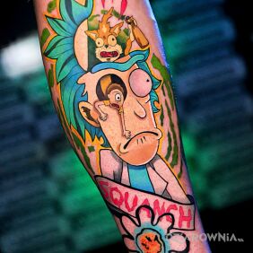 Tatuaż Rick & Morty na ręce motyw: kolorowe styl: newschool