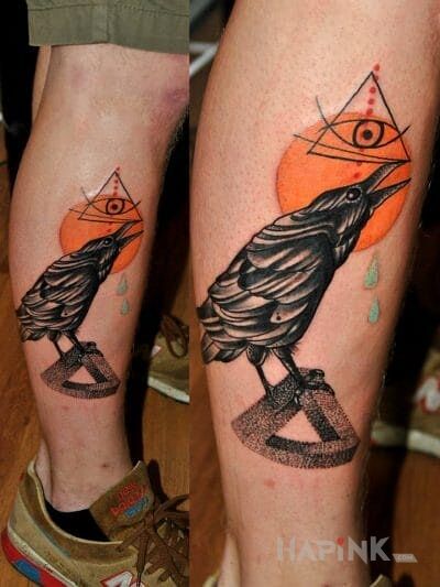 Tattoo Kruk in animals motif on the calf