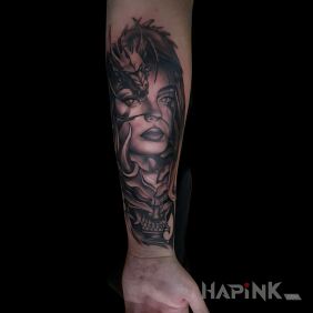 Tattoo 1 session - female portrait with a dragon On the arm motif: faces style: realistic
