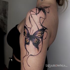 Tatuaż Motyle na barku motyw: motyle styl: graficzne / ilustracyjne