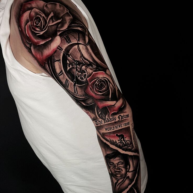 Tattoo Clock Roses Family Passion in sleeves motif and realistic style on the shoulder