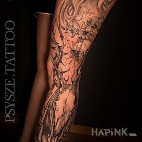 Tattoo Leshy Dotwork Tattoo on the knee motif: flowers style: graphic / illustrative