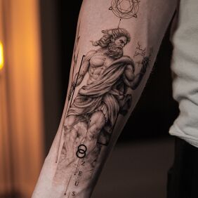 Tattoo Zeus from Greek Mythology On the arm motif: fantasy style: graphic / illustrative