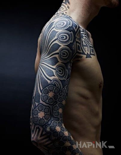 Tattoo Festiwal wzorow in sleeves motif on the upper arm