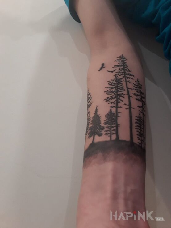 Tattoo Las in other motif on the forearm