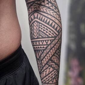 Tattoo Healed 2-year-old Samoan tattoo done in 3 sessions on the wrist motif: sleeves style: Polynesian