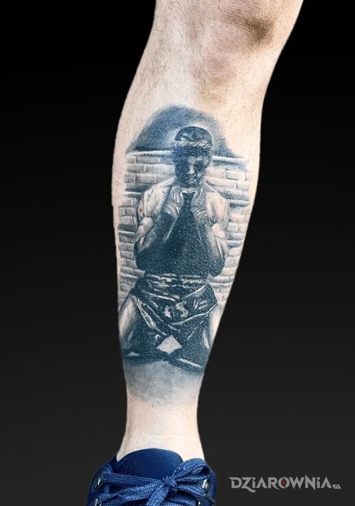 Tatuaż Thai boxer w motywie Sport i stylu realistyczne na nodze