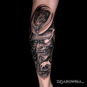 Tatuaż Demon samurai na nodze motyw: fantasy styl: realistyczne