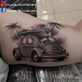 Tattoo Volkswagen vacationing on the upper arm motif: objects style: realistic
