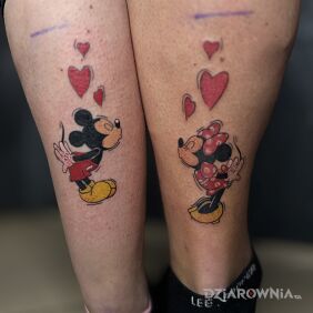 Tatuaż Mickey i Minie dla pary na nodze motyw: miłosne styl: kreskówkowe / komiksowe